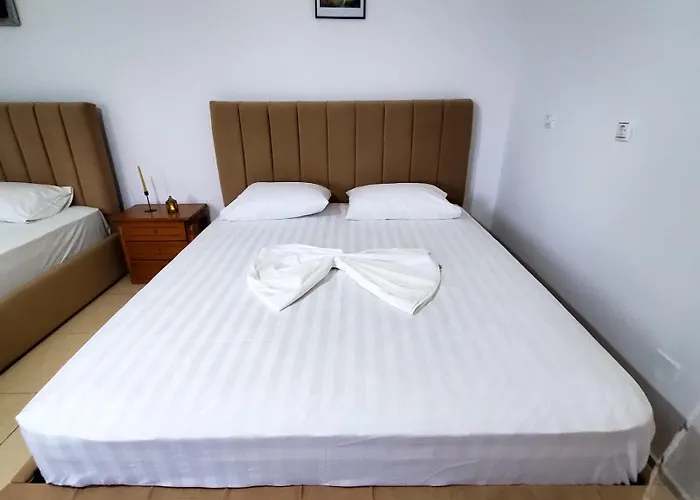 Studio&apartments Ksamil