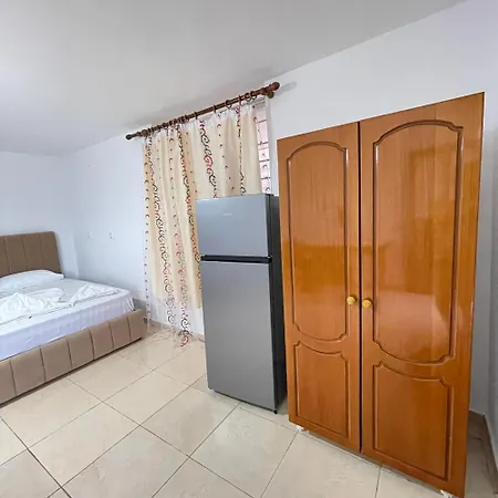 Studio&apartments *