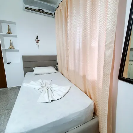 Studio&apartments Apartment Ksamil