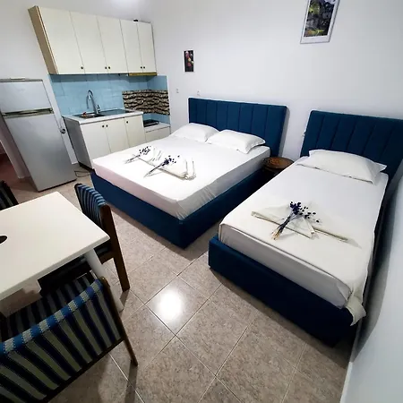 Studio&apartments Ksamil