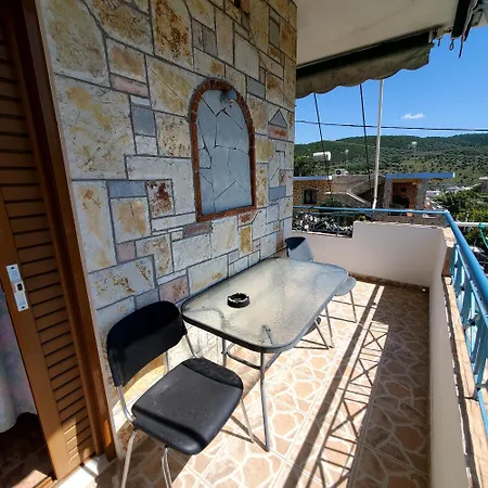 Studio&apartments Ksamil