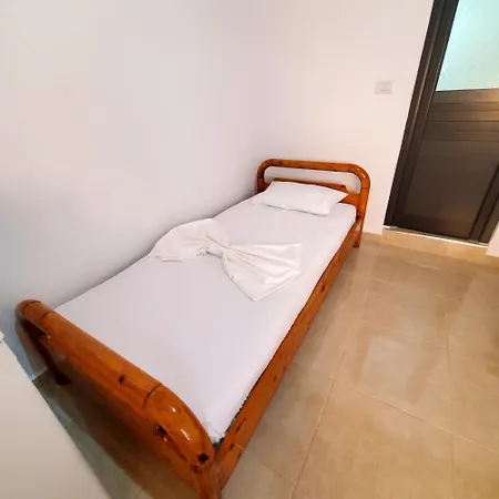 アパート Studio&apartments *